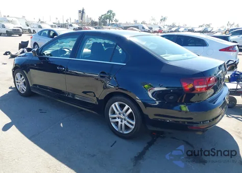 2017 Volkswagen Jetta 1.4T S z USA, uszkodzony, nr VIN 3VW2B7AJ8HM252880